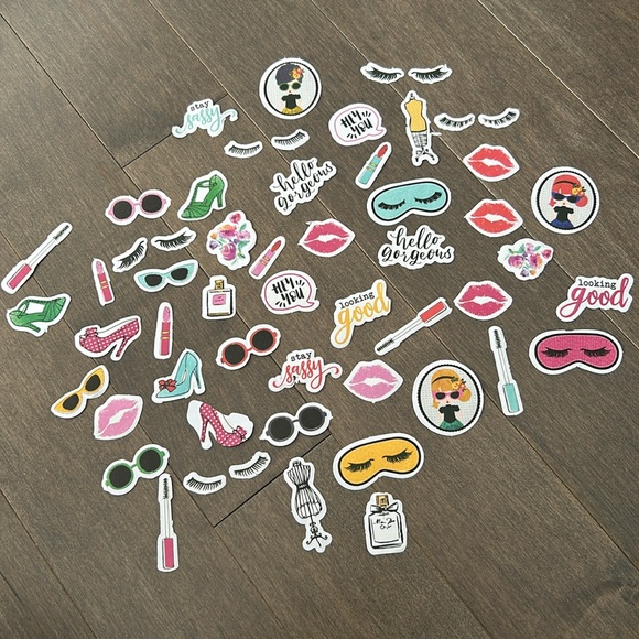 HAPPY PLANNER Glam Girl Planner Bundle, Sticker Books, Dashboards Stationery Kit - Picture 5 of 17